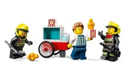 kocke/LEGO-60375-CITY-FIREFIRE-STATION-AND-FIRE-TRUCK_3